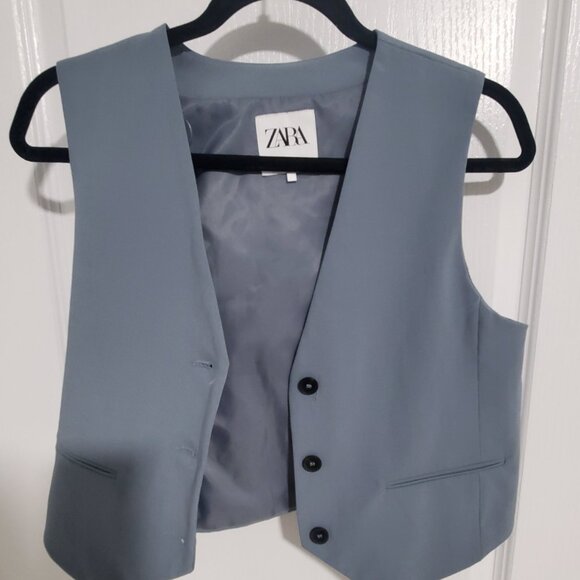 Straight vest - Picture 5 of 5